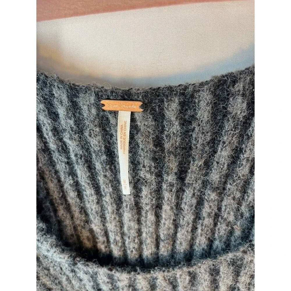 FREE PEOPLE WOMENS MED CROPPED GRAY SWEATER BALLON LONG SLEEVES